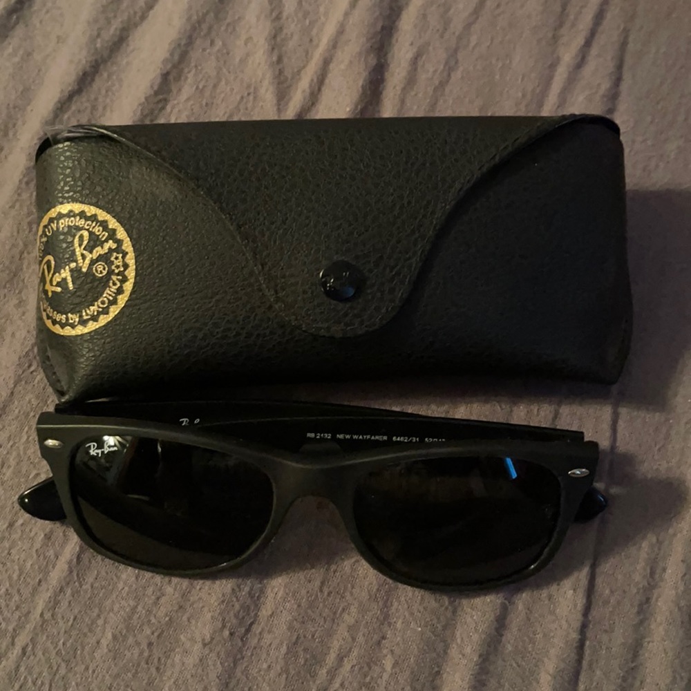 NEW Ray Ban sunglasses